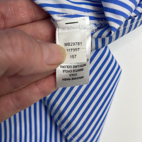 Cupio Off the Shoulder Blue and White Striped Flutter Sleeve Top Size XL - Picture 6 of 10